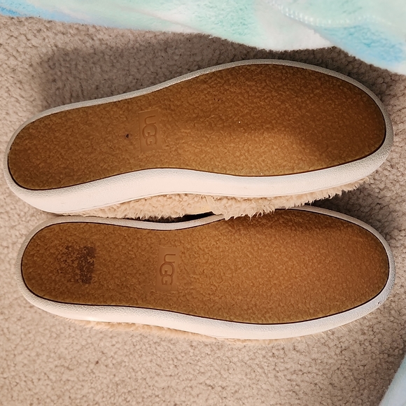 Ugg sneakers - Picture 2 of 3